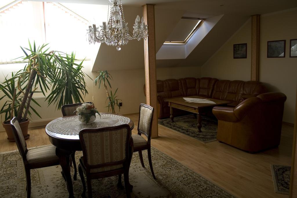 Boutique Penzion Slovenska - Penzion Bella Sicilia Prešov الغرفة الصورة