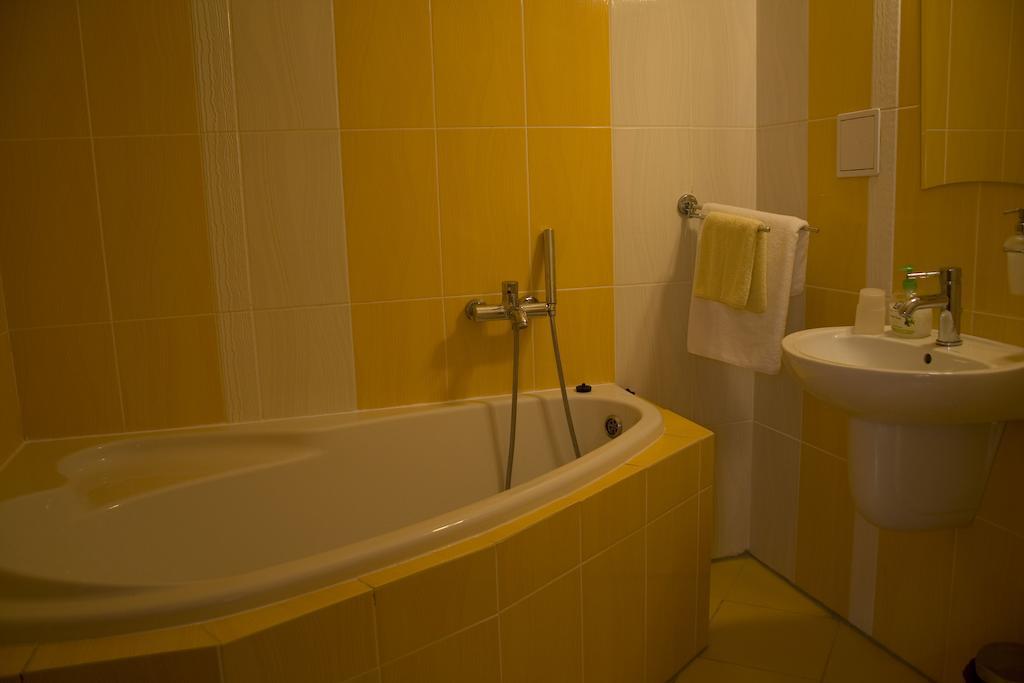 Boutique Penzion Slovenska - Penzion Bella Sicilia Prešov الغرفة الصورة